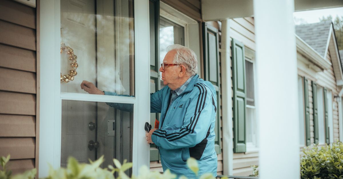 locksmith unlocking front door — Top Columbia Locksmith